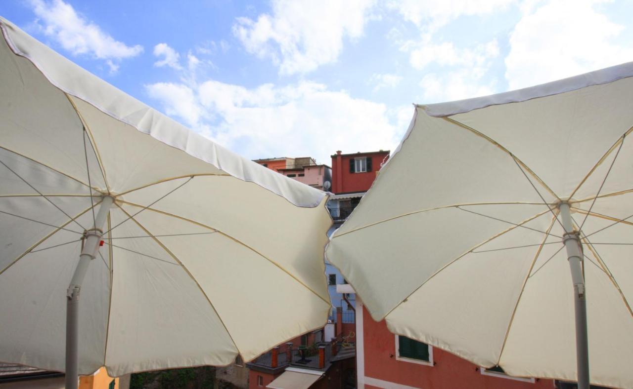 Diara, La Casa A Colori Con Terrazzo Apartment Vernazza Luaran gambar